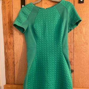 Green polyester dress